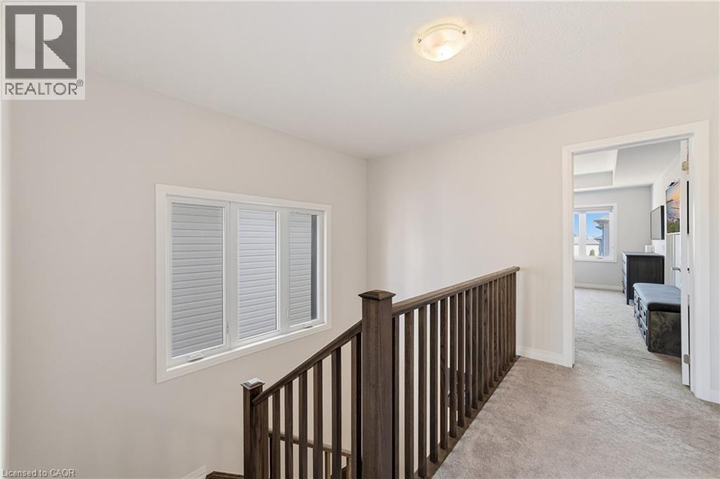 8 PINNACLE Court - 17