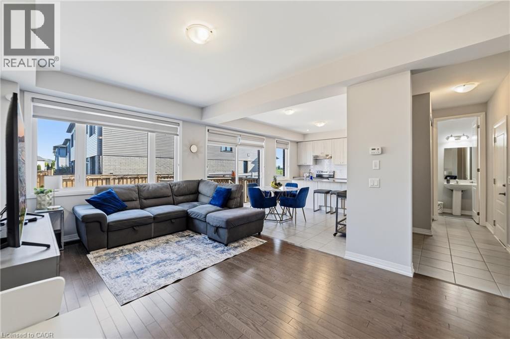 8 PINNACLE Court - 7