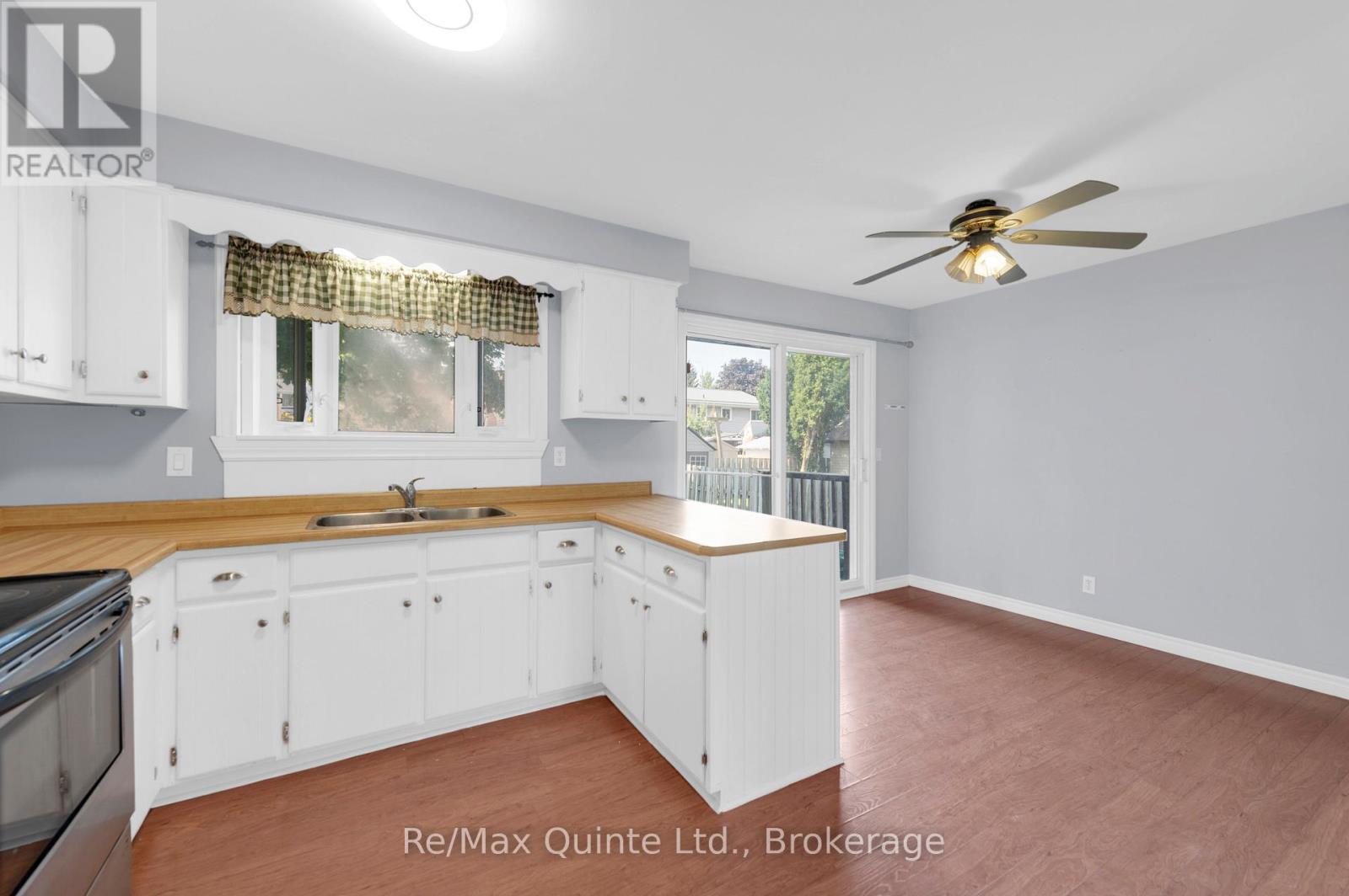 108 NICHOLAS STREET - 11