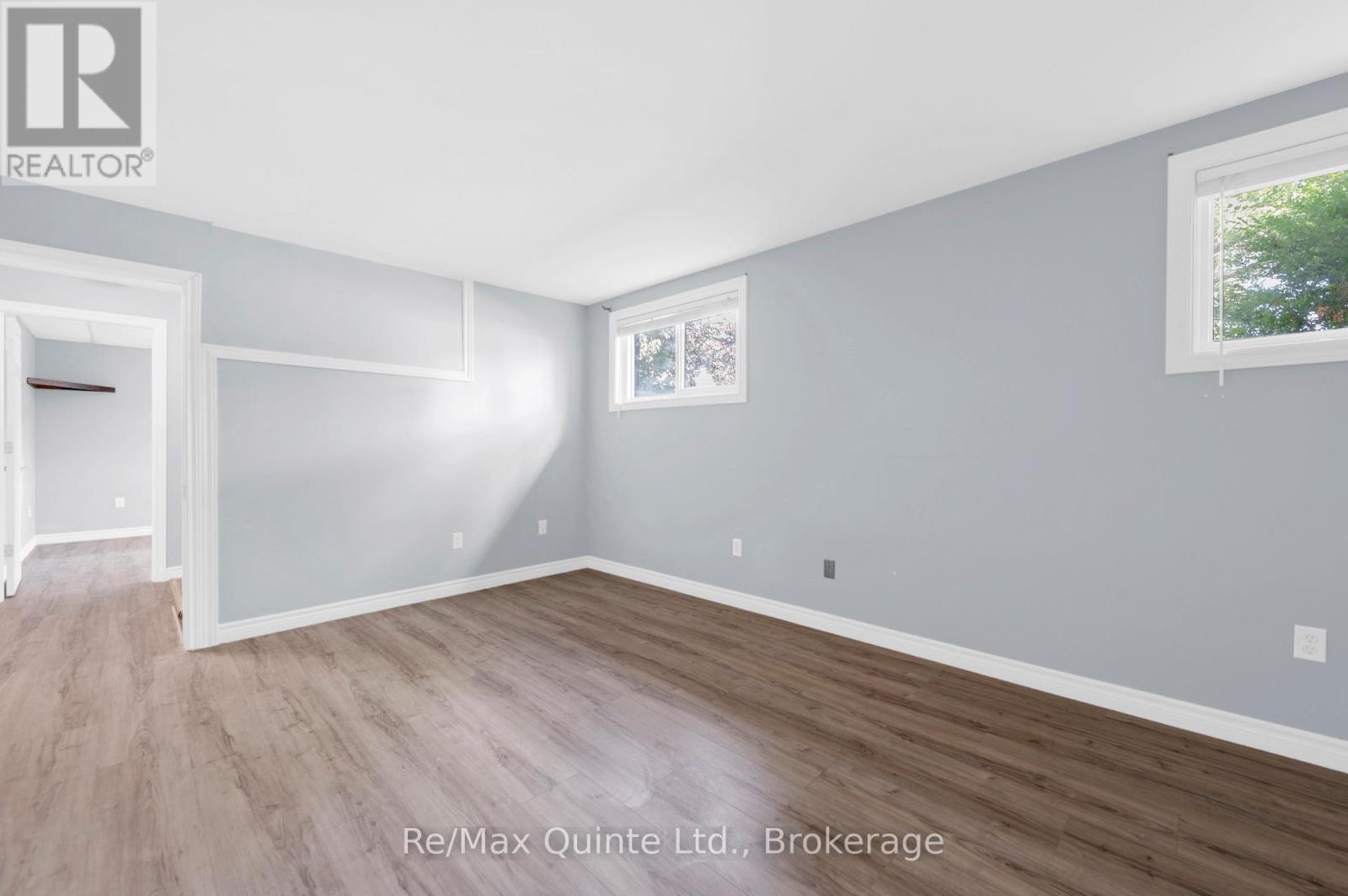 108 NICHOLAS STREET - 23