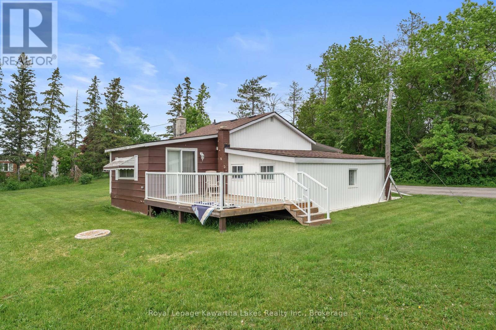 55 PARKSIDE DRIVE - 11