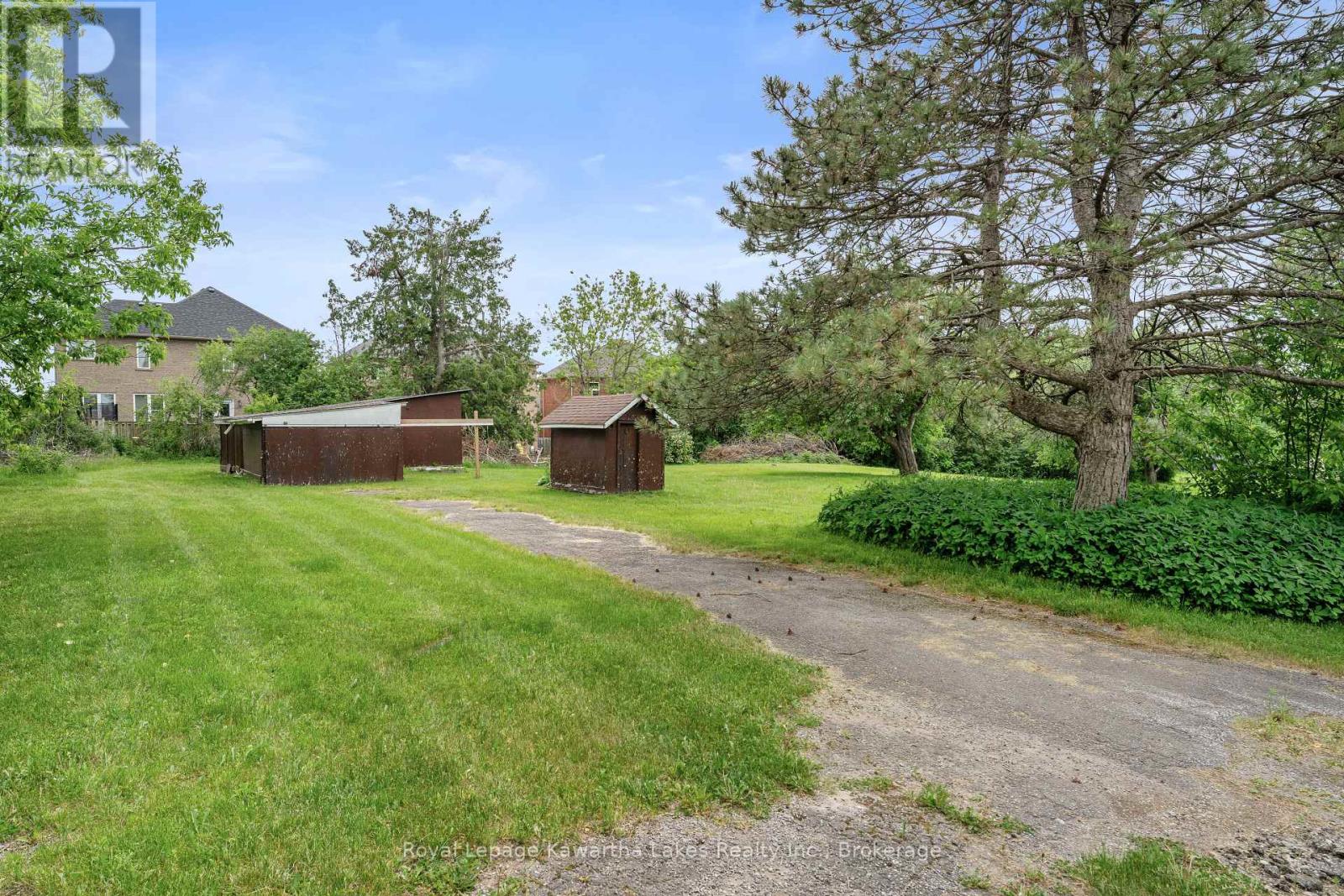55 PARKSIDE DRIVE - 4