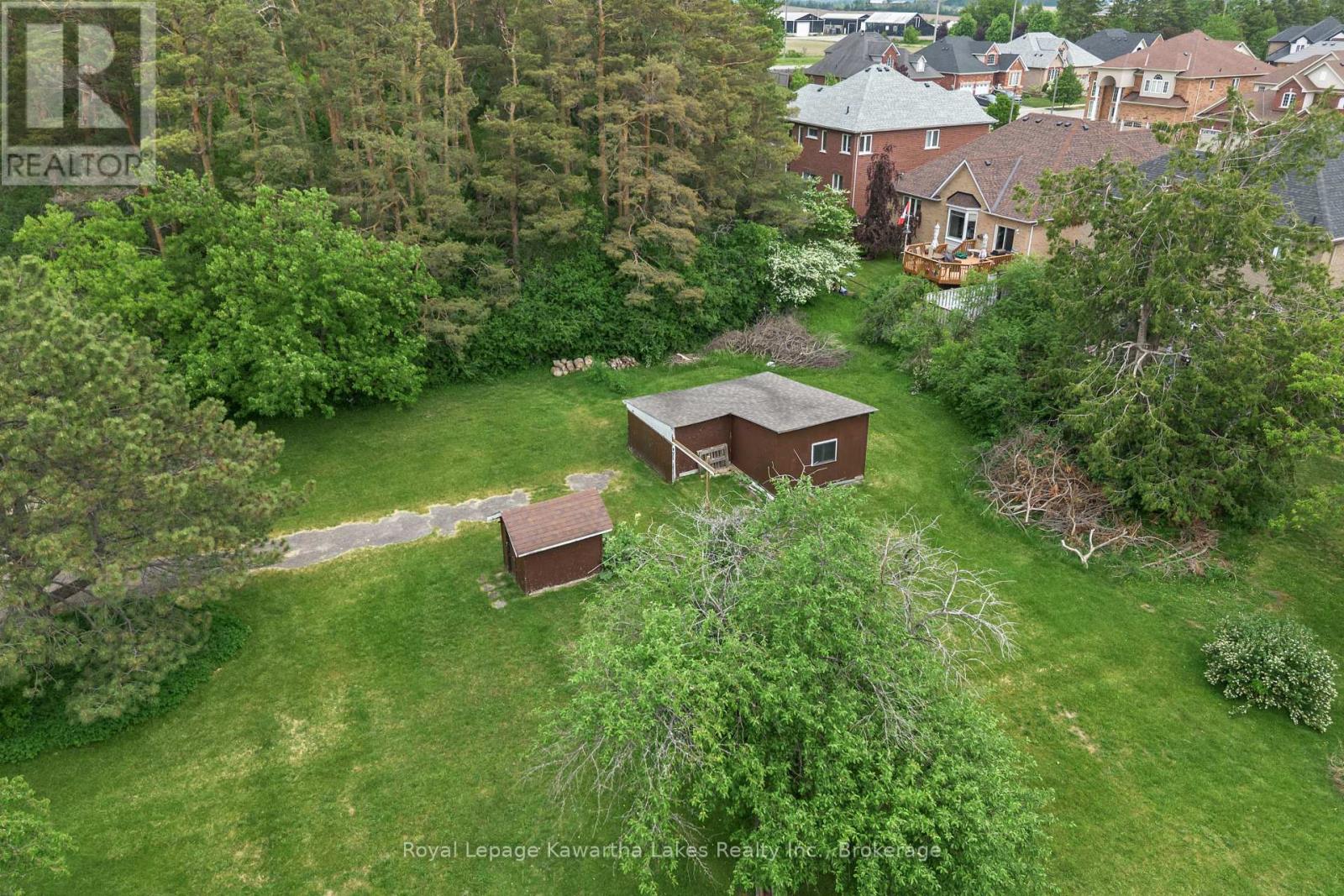 55 PARKSIDE DRIVE - 6