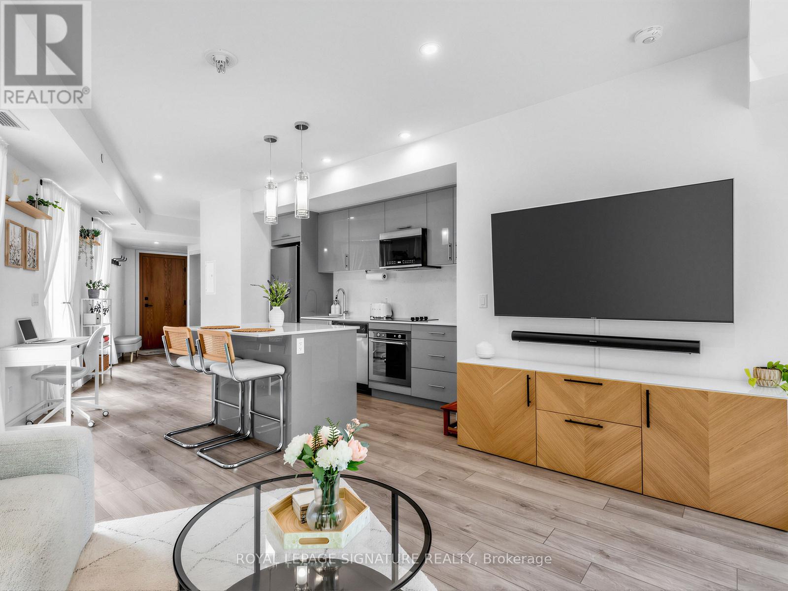 #204 1316 KINGSTON ROAD - 16
