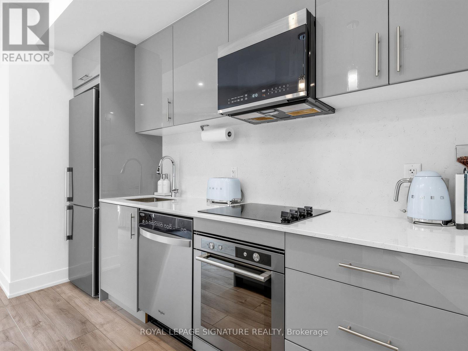 #204 1316 KINGSTON ROAD - 8