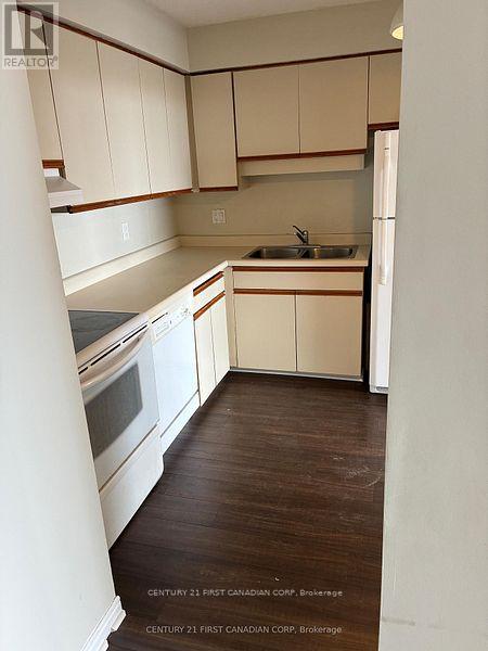 #602 695 RICHMOND STREET - 10