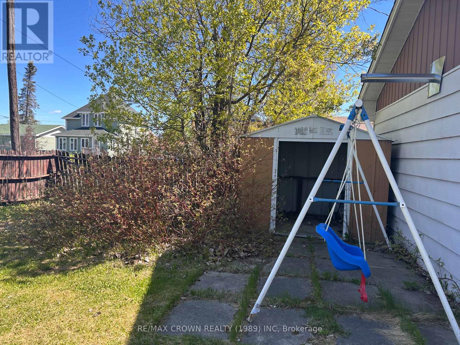 37 CAIN AVENUE - 20