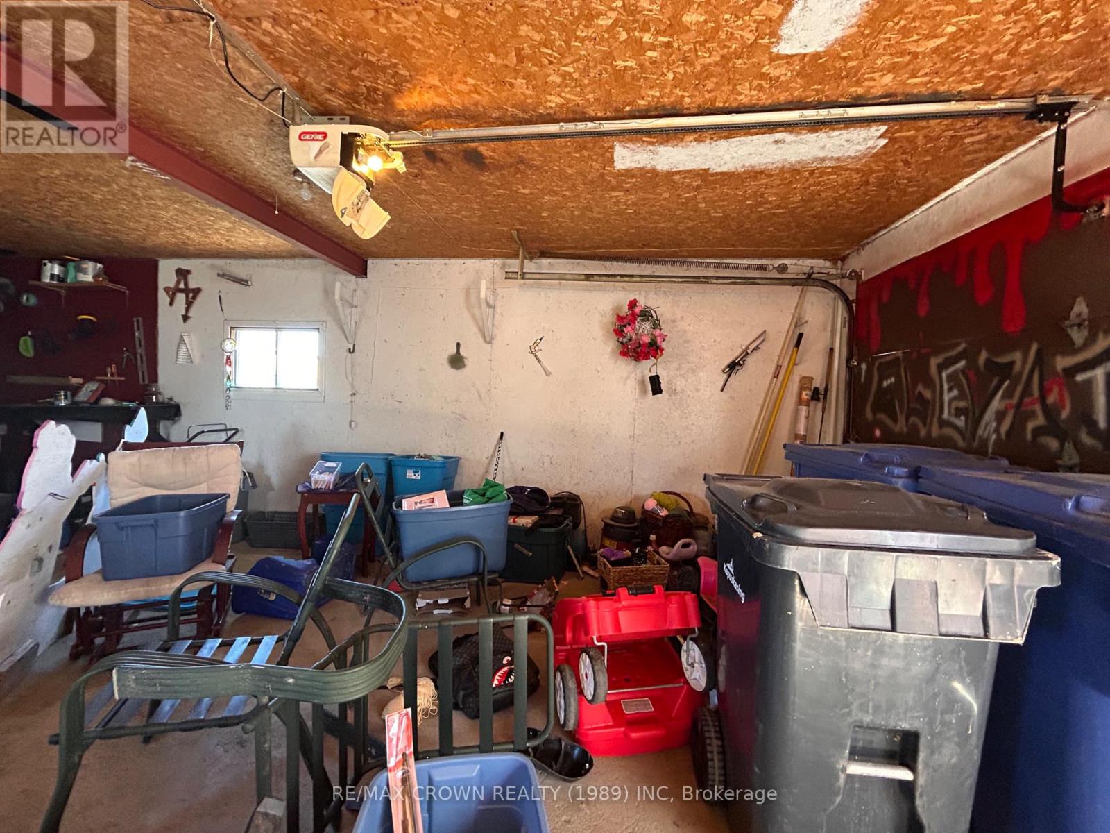 37 CAIN AVENUE - 23