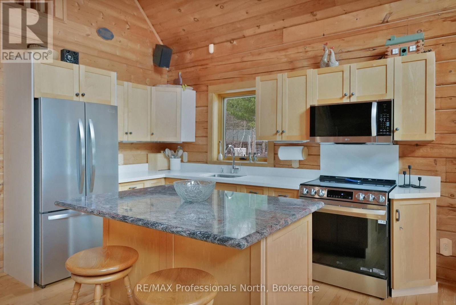 3047 HARBURN ROAD - 11