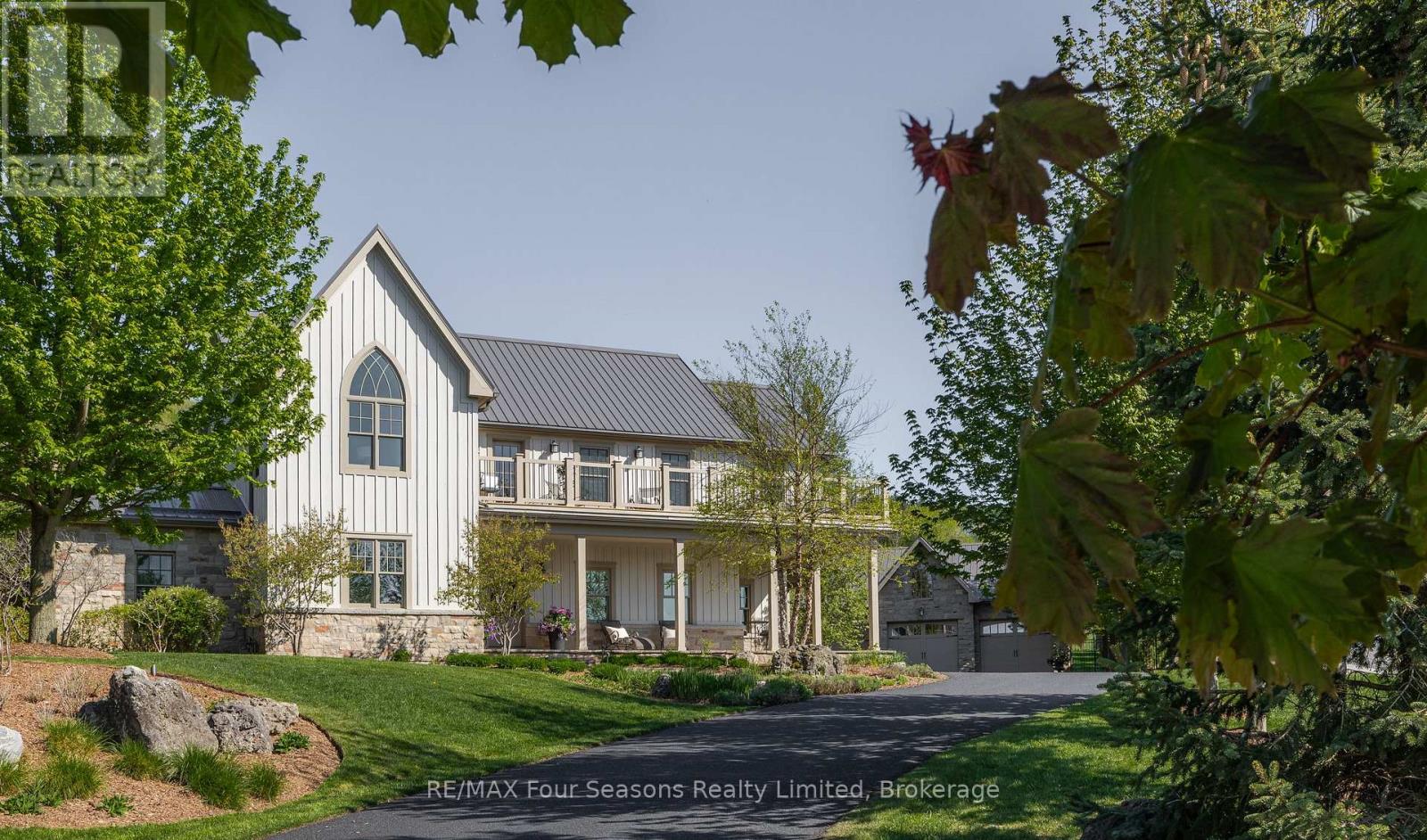 108 GEORGE MCRAE ROAD W - 1