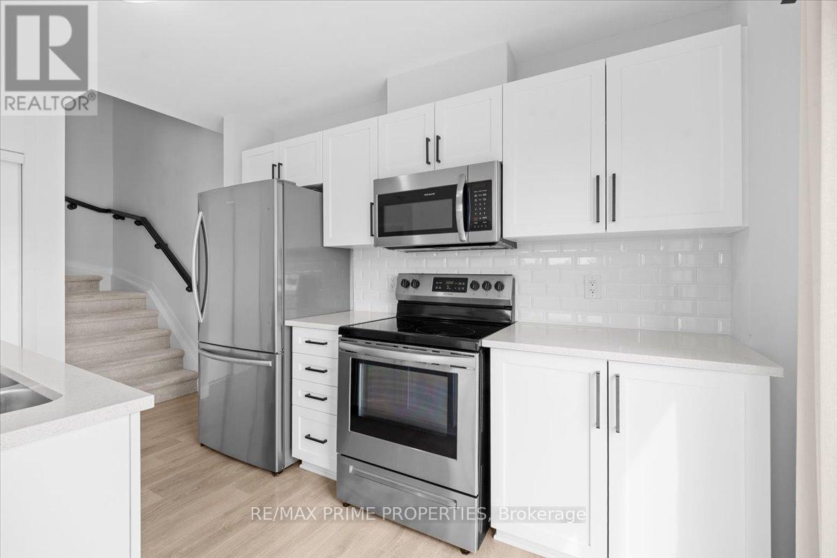 2 Bed, 2 Bath House for Sale in Ottawa – B – 700 AMBERWING PRIVATE, Ottawa – MLS# X13419606 - Image 12
