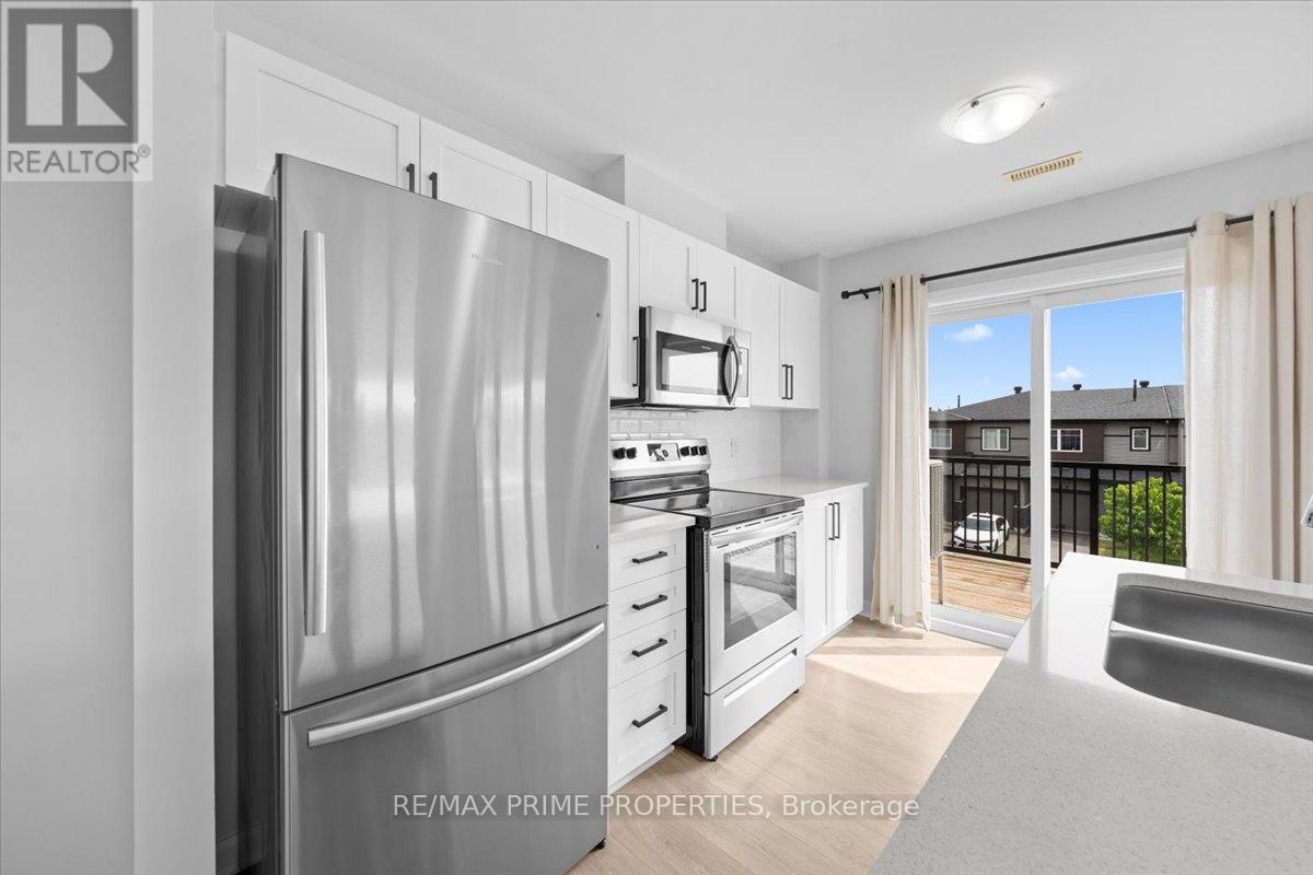 2 Bed, 2 Bath House for Sale in Ottawa – B – 700 AMBERWING PRIVATE, Ottawa – MLS# X13419606 - Image 16