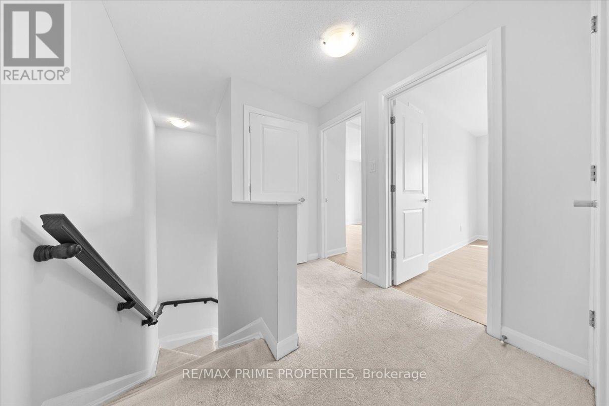 2 Bed, 2 Bath House for Sale in Ottawa – B – 700 AMBERWING PRIVATE, Ottawa – MLS# X13419606 - Image 18