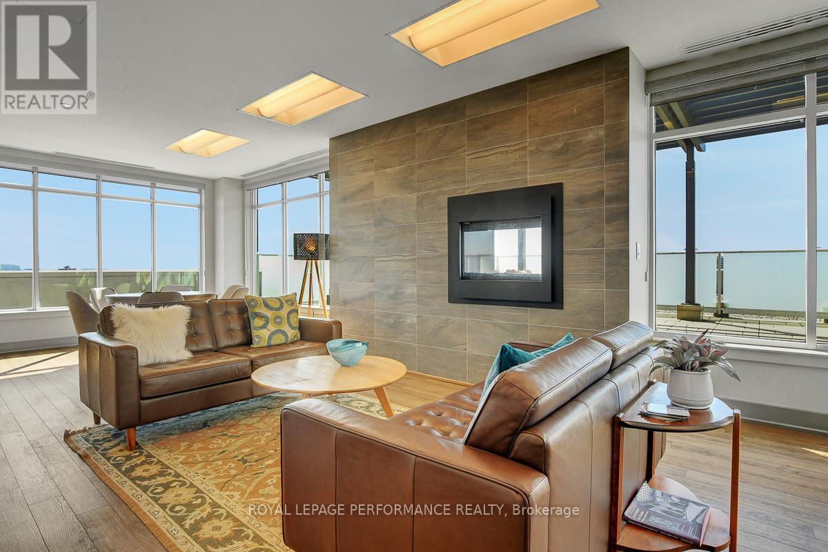 #413 7 MARQUETTE AVENUE - 22