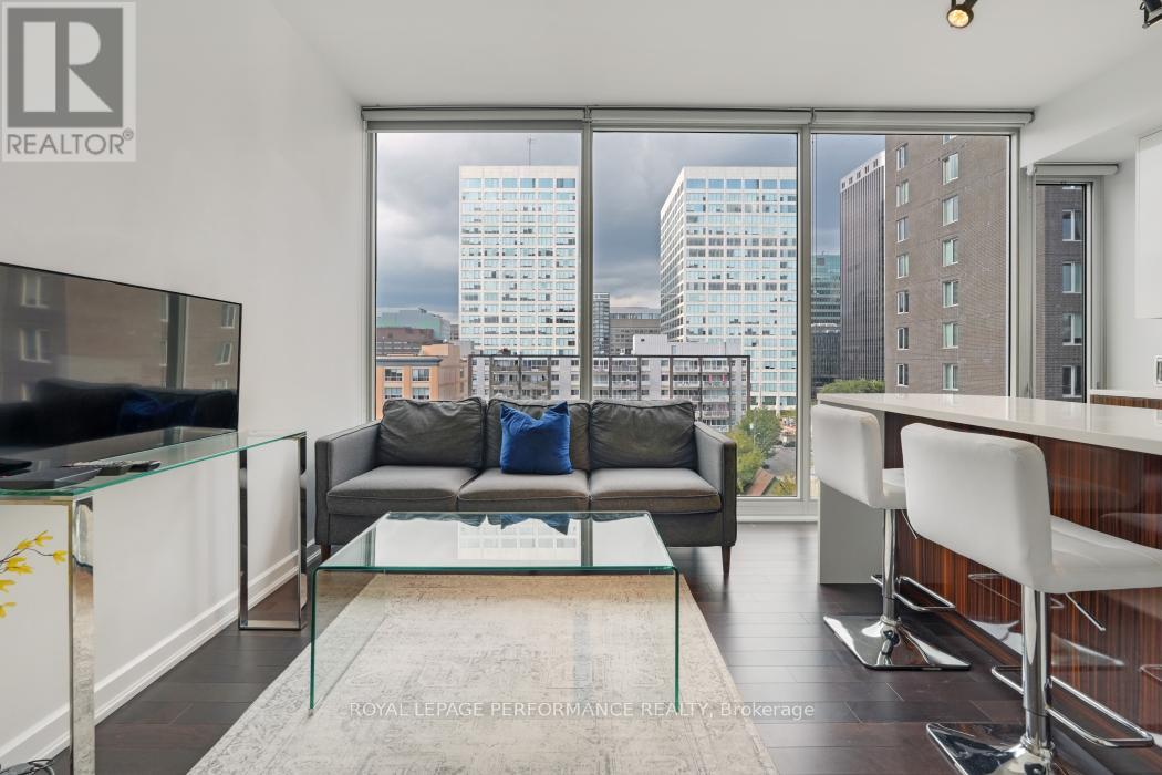 #702 300 LISGAR STREET - 9