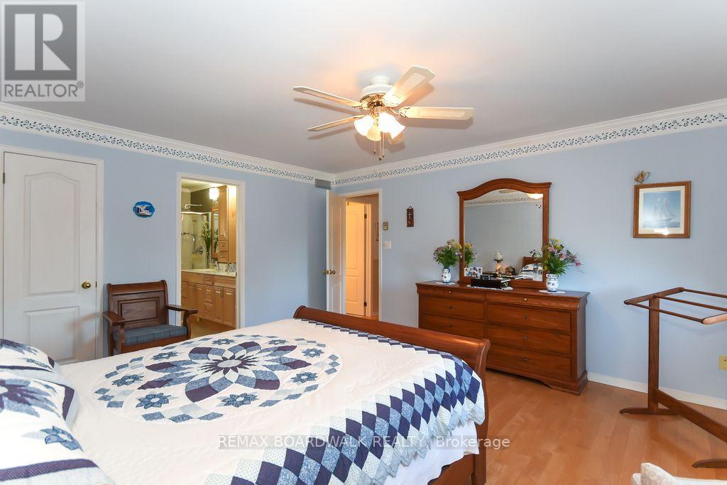 4 Bed, 3 Bath House for Sale in Ottawa – 6617 CARRIERE STREET, Ottawa – MLS# X13419782 - Image 30