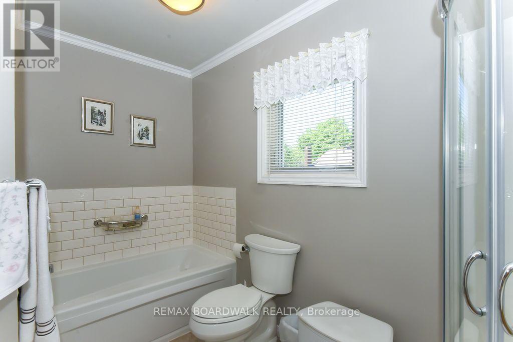 4 Bed, 3 Bath House for Sale in Ottawa – 6617 CARRIERE STREET, Ottawa – MLS# X13419782 - Image 33