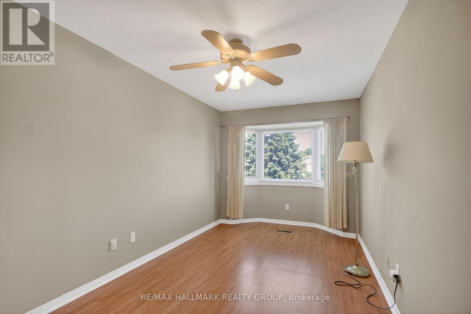 3 Bed, 3 Bath House for Sale in Ottawa – 80 SCARLET COURT, Ottawa – MLS# X13419796 - Image 30