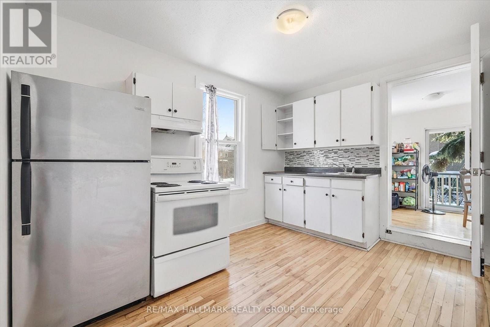 44 ST. ANDREW STREET - 12