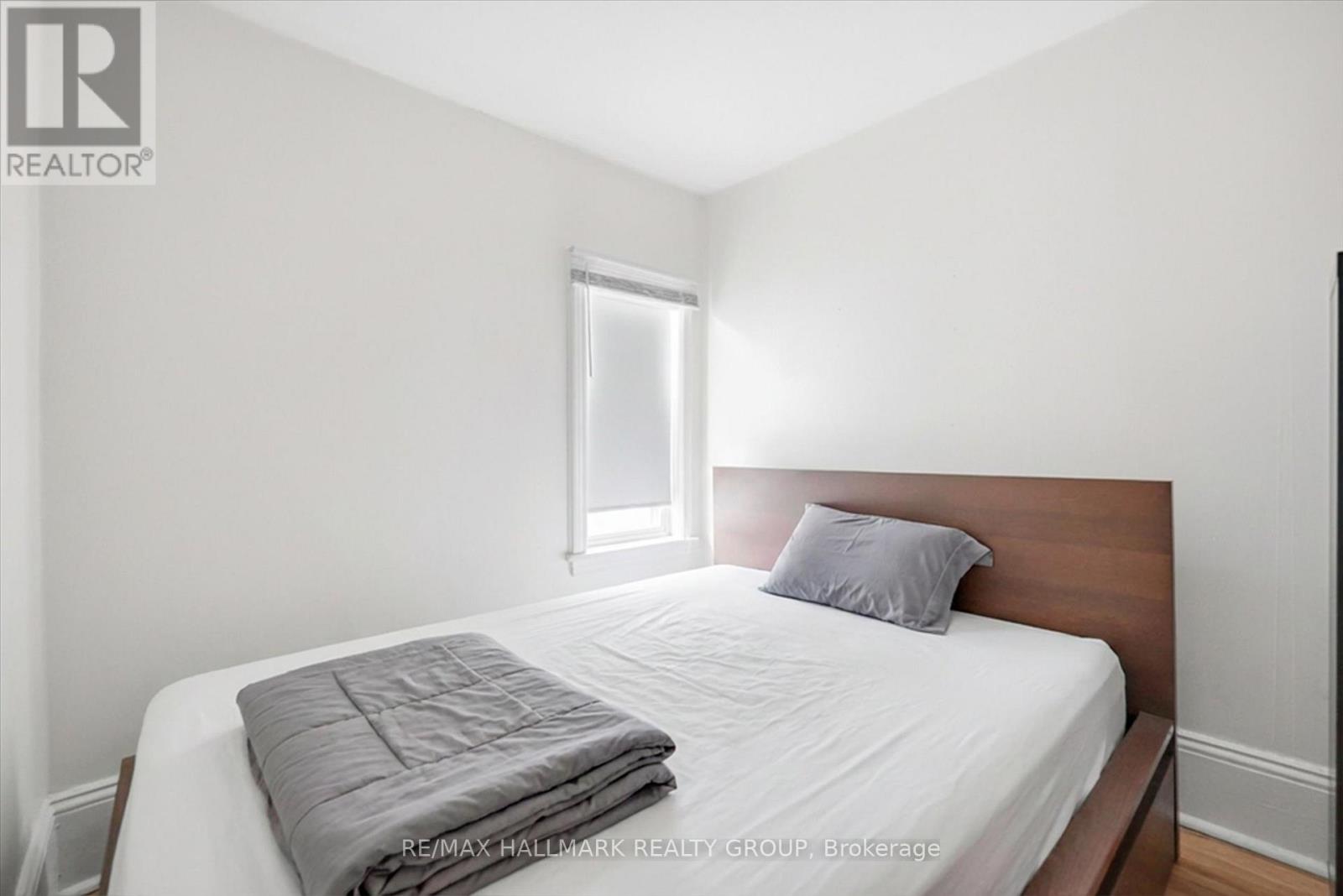 44 ST. ANDREW STREET - 14