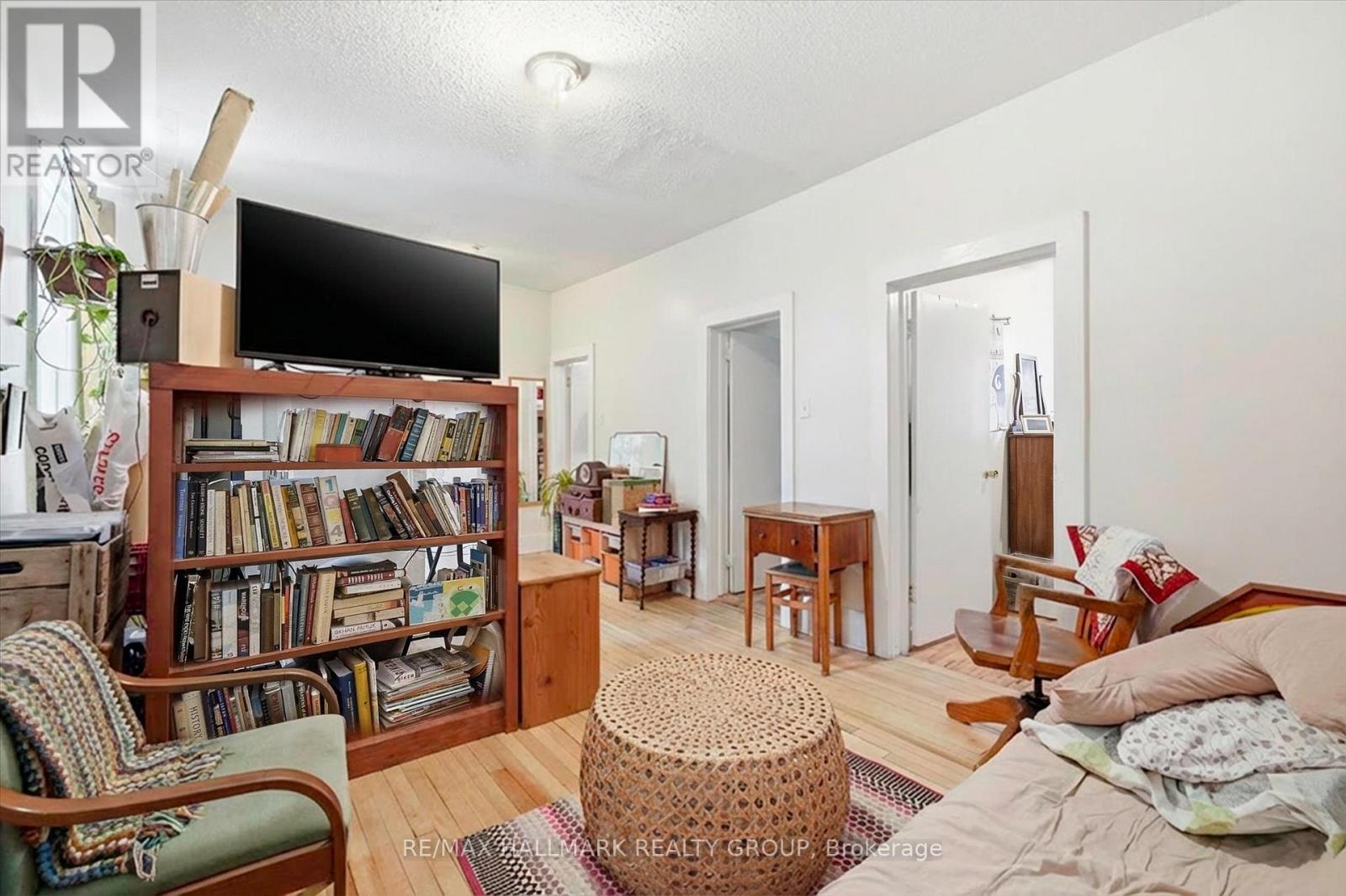 44 ST. ANDREW STREET - 19