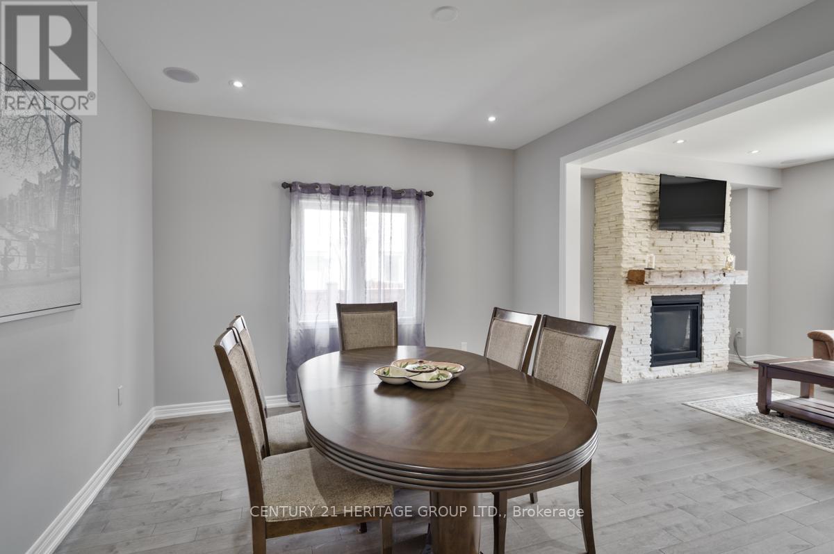 33 PROSSER CRESCENT - 12