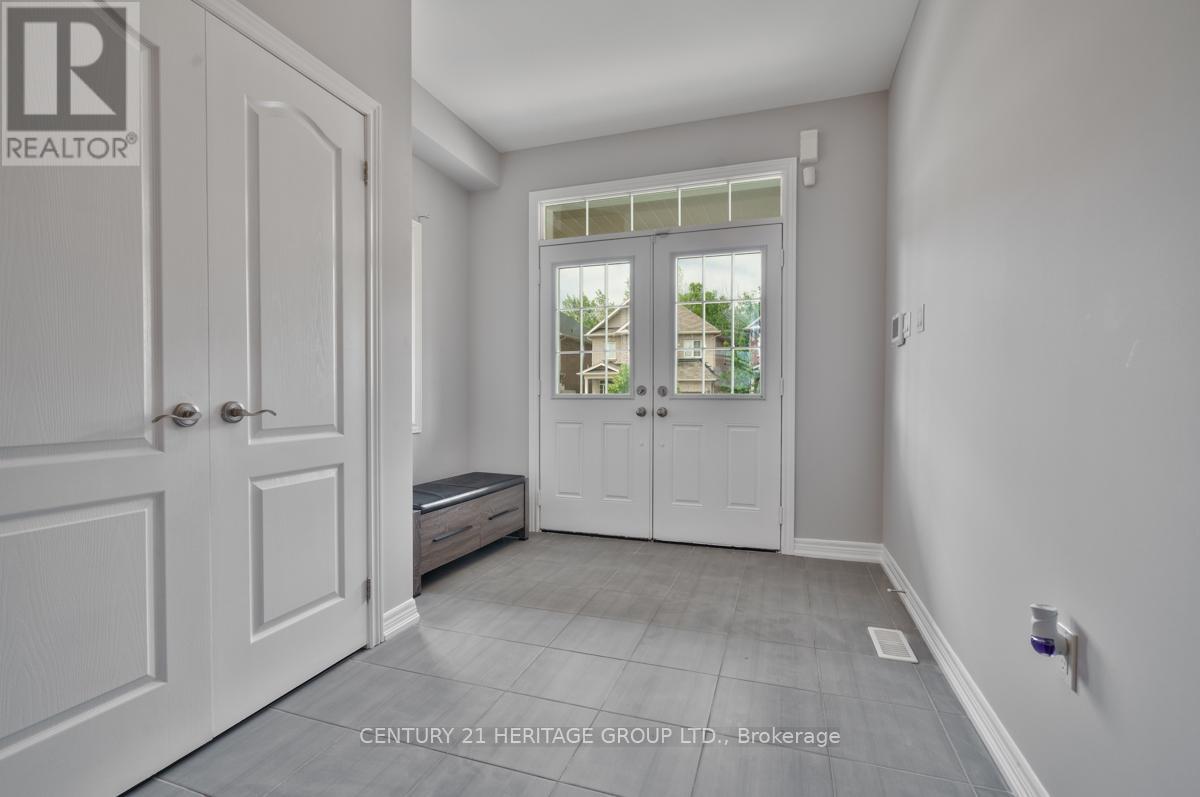 33 PROSSER CRESCENT - 3