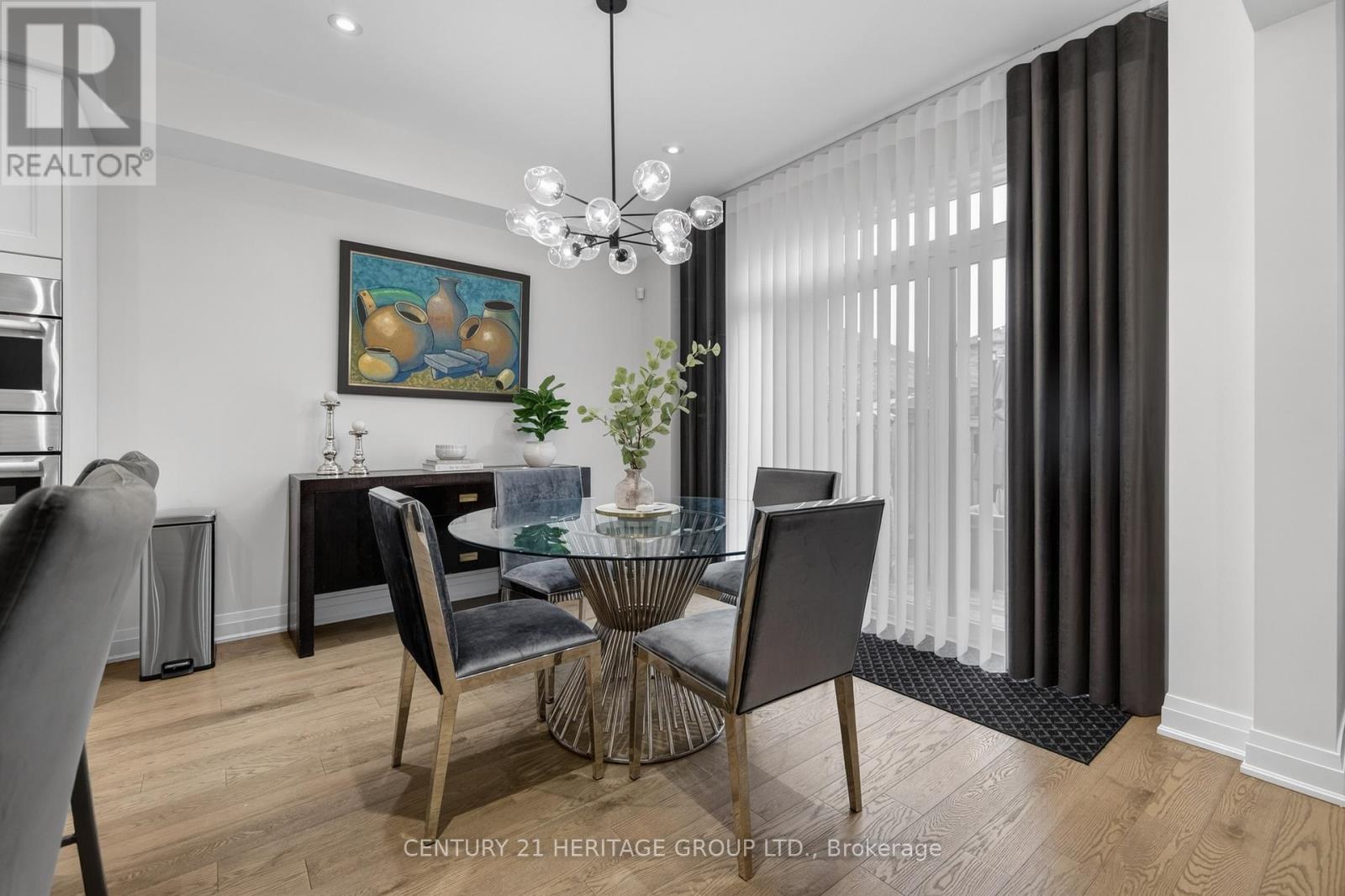 96 BARTRAM CRESCENT - 15