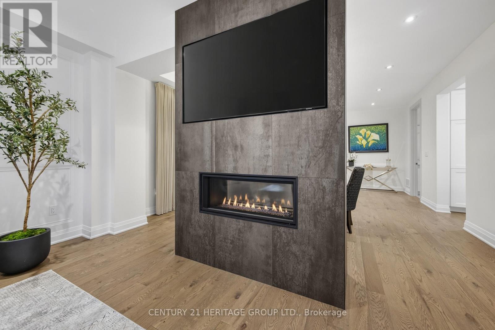 96 BARTRAM CRESCENT - 18