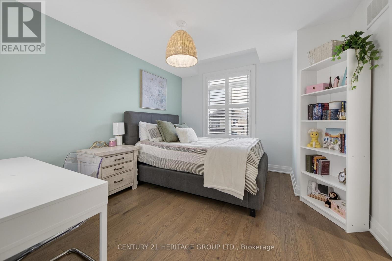 96 BARTRAM CRESCENT - 22