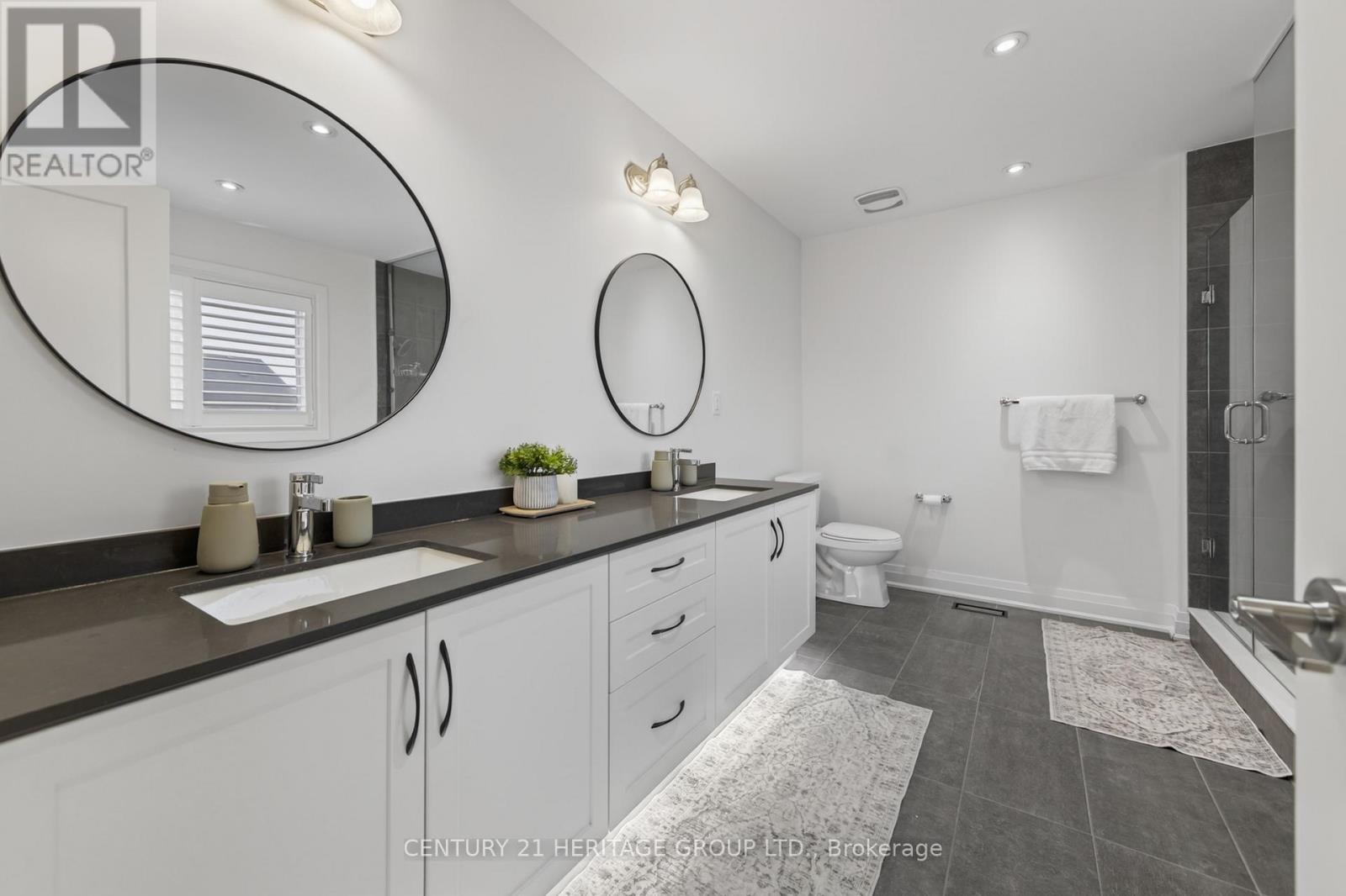 96 BARTRAM CRESCENT - 33
