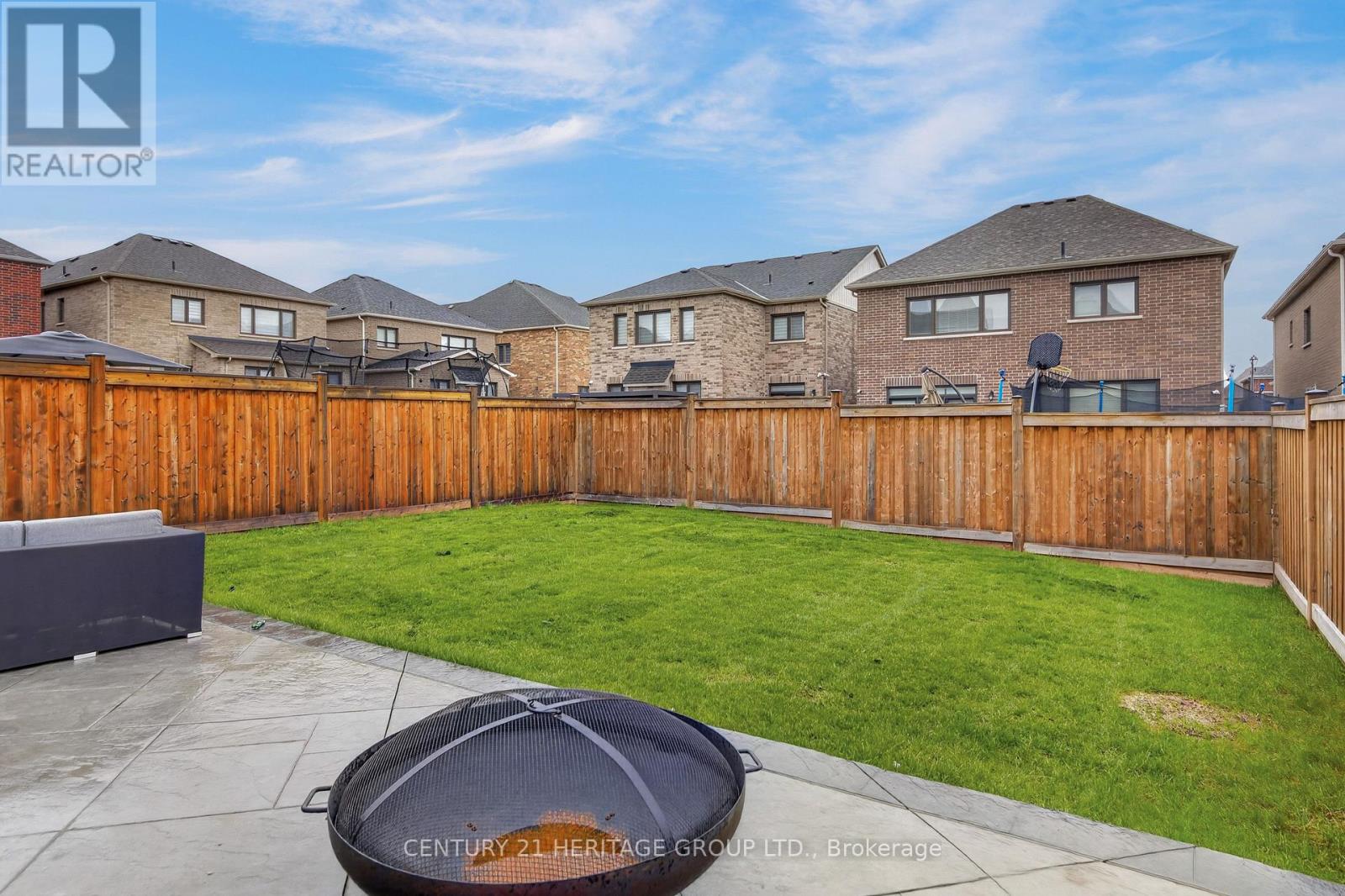 96 BARTRAM CRESCENT - 48