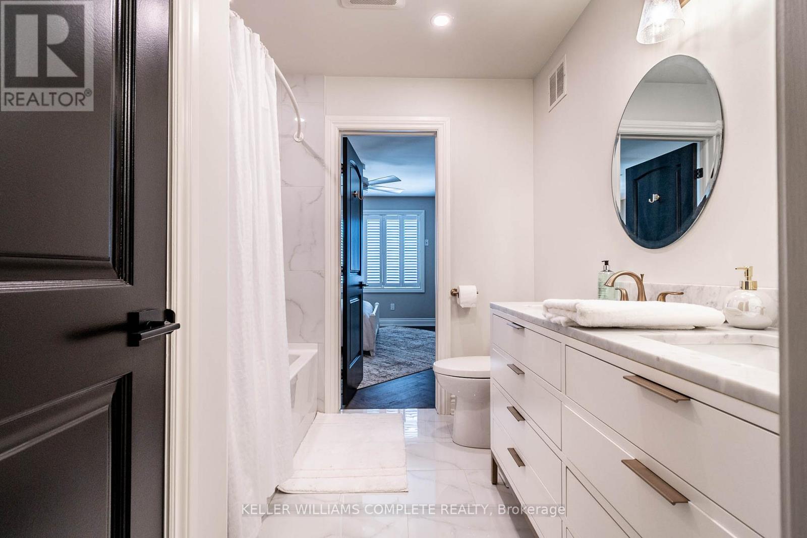 76 ADRIATIC BOULEVARD - 31