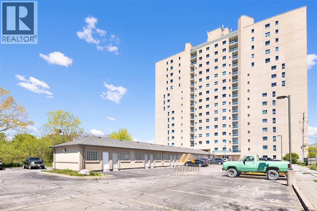 #803 1225 RIVERSIDE DRIVE West - 2