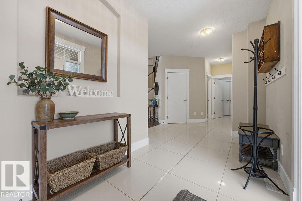 3128 58 AV NE - 12