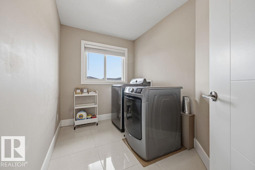 3128 58 AV NE - 48