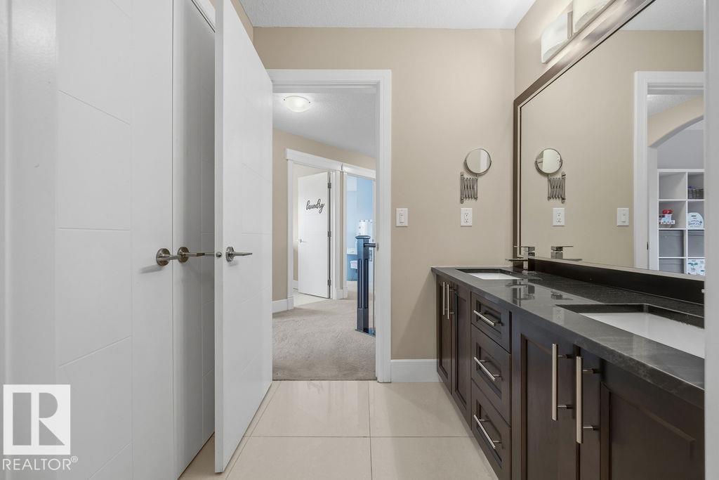 3128 58 AV NE - 47