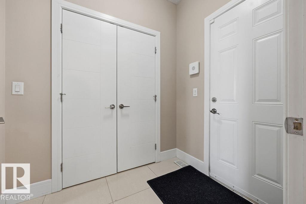 3128 58 AV NE - 38