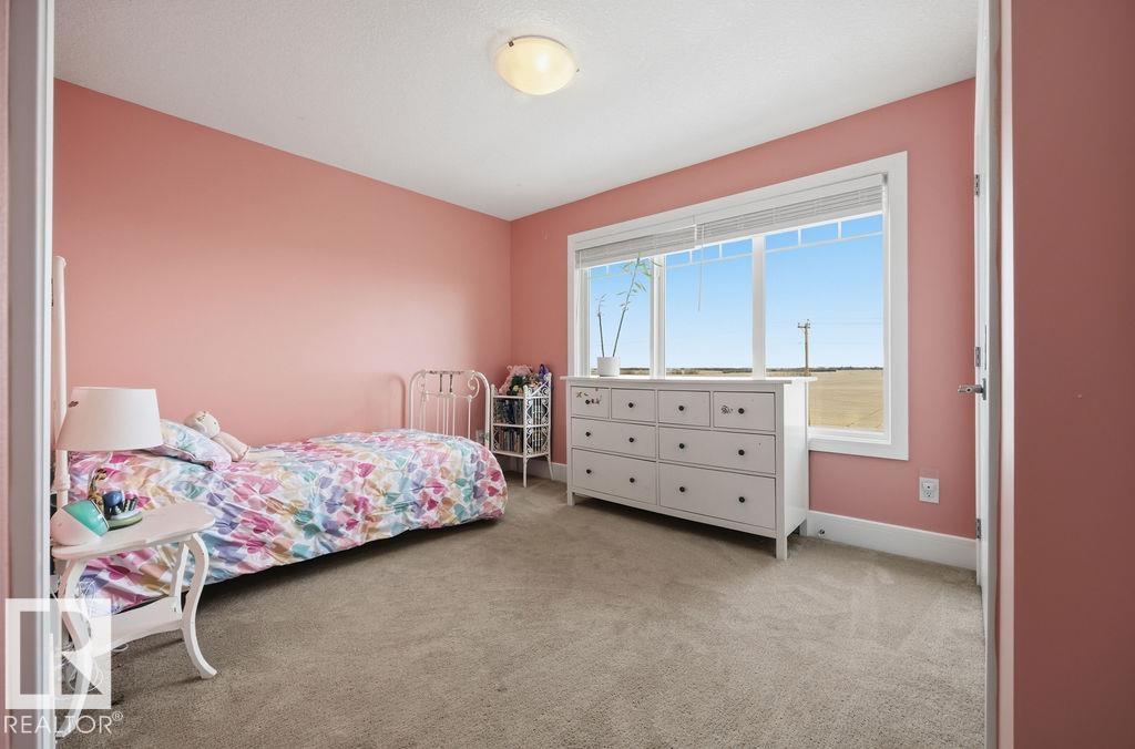 3128 58 AV NE - 56