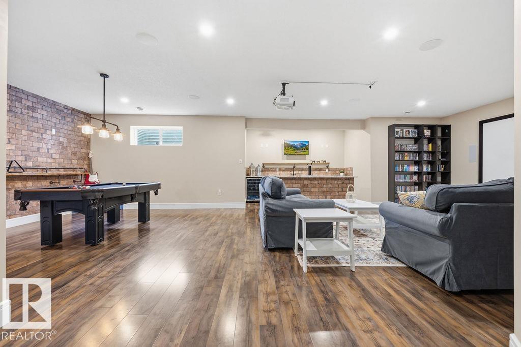 3128 58 AV NE - 65