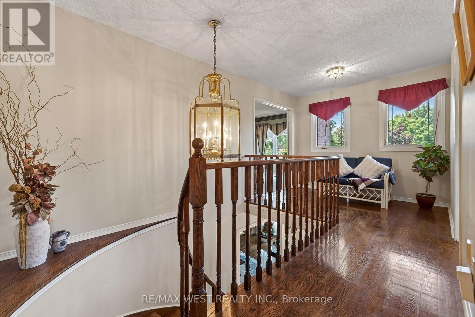 88 PALOMINO DRIVE - 22