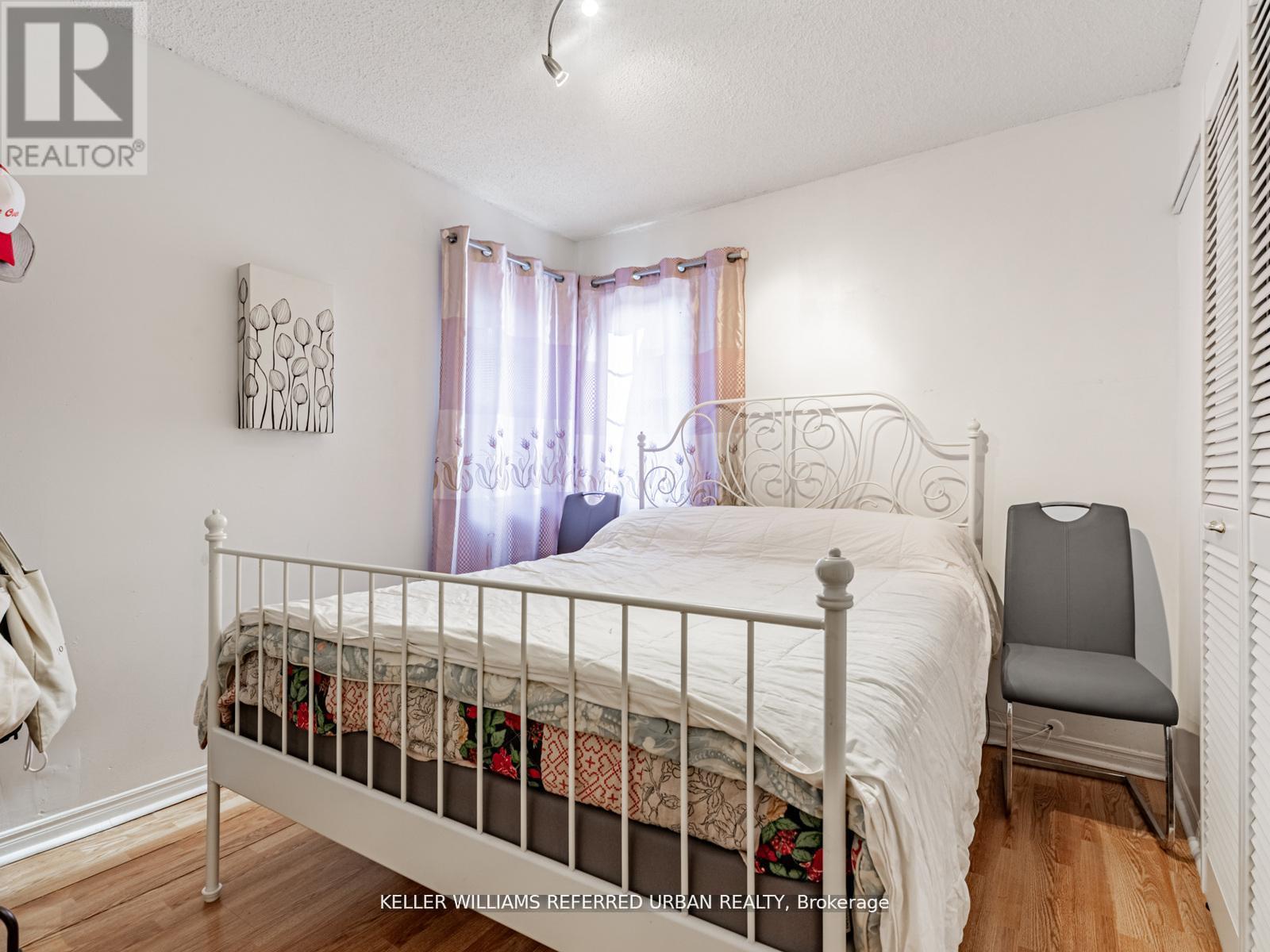219 TOUCHSTONE DRIVE - 22
