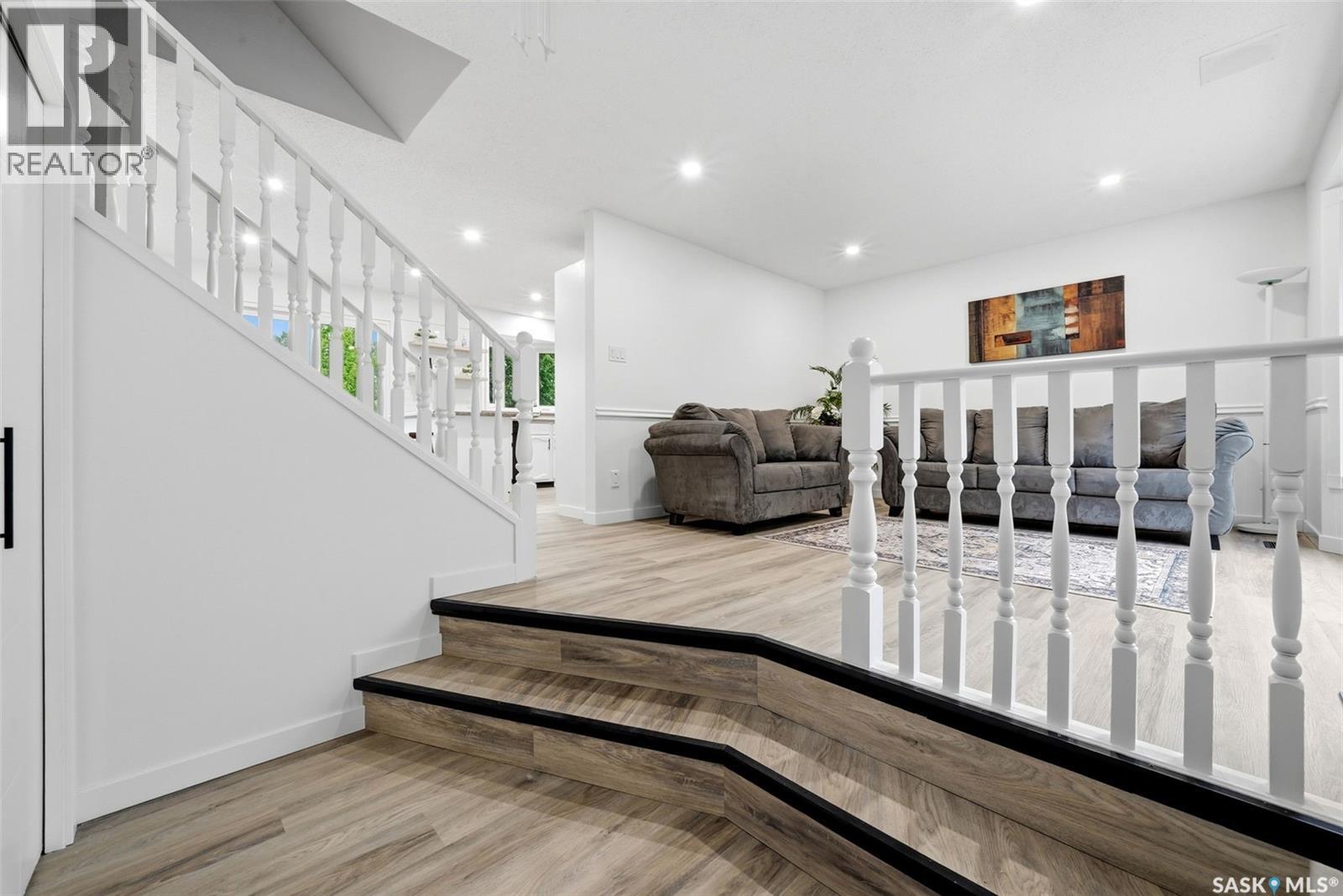 1719 Boyd STREET E - photo 5