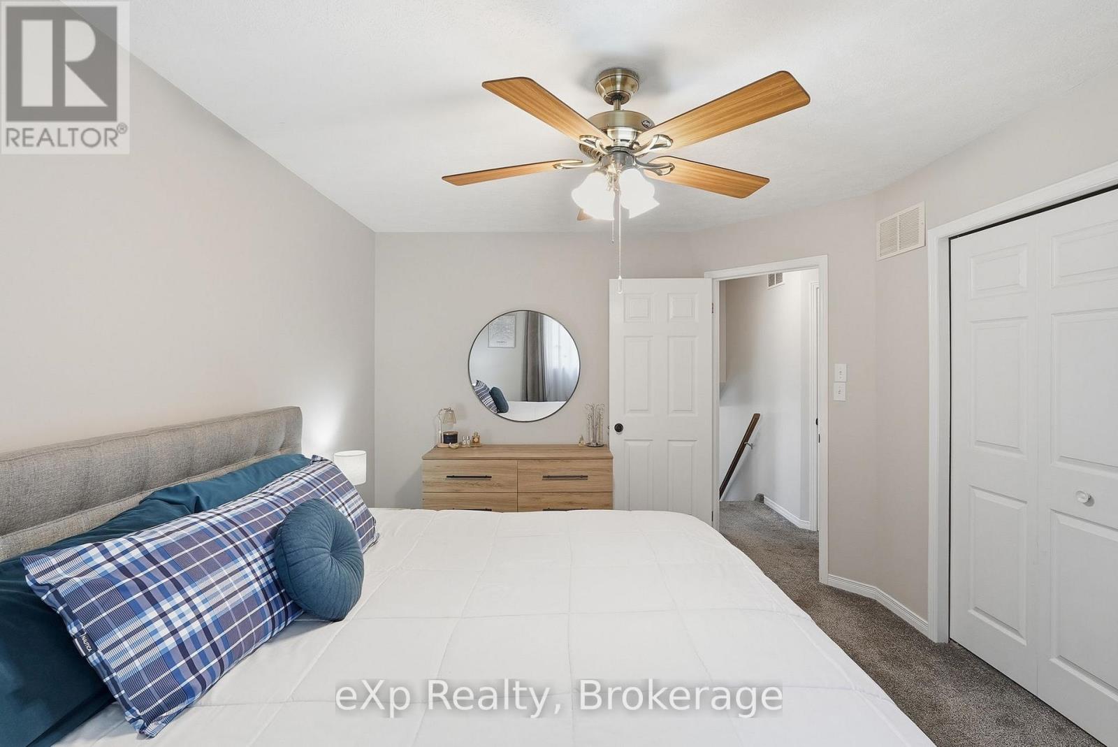 957 WATERLOO STREET - 18