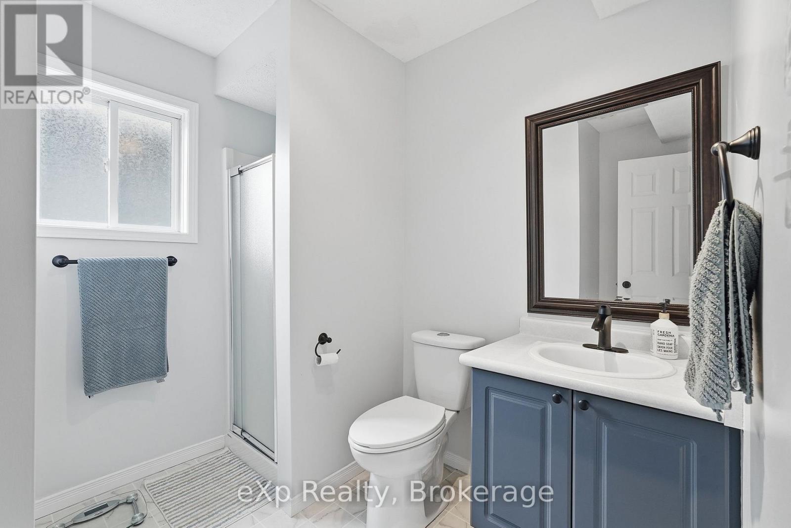 957 WATERLOO STREET - 26