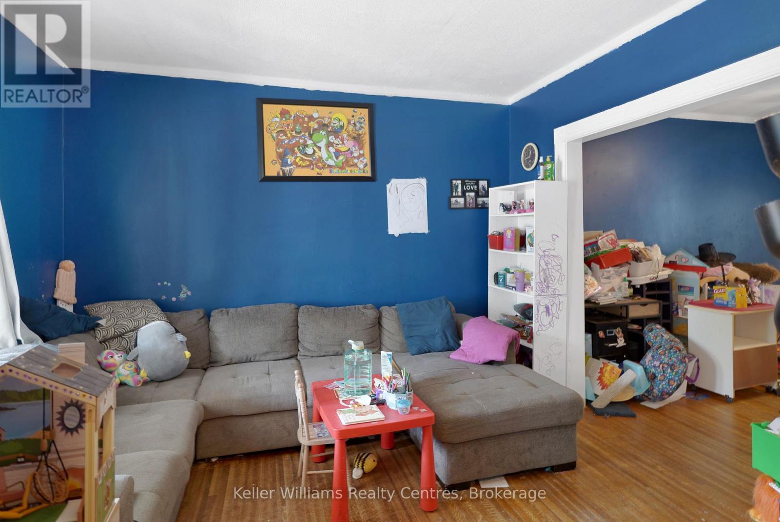 1318 3RD AVENUE E - 11