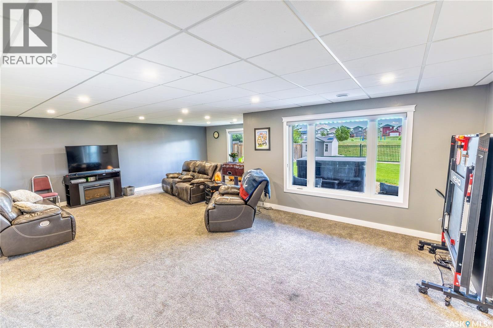1178 Meier DRIVE - 24