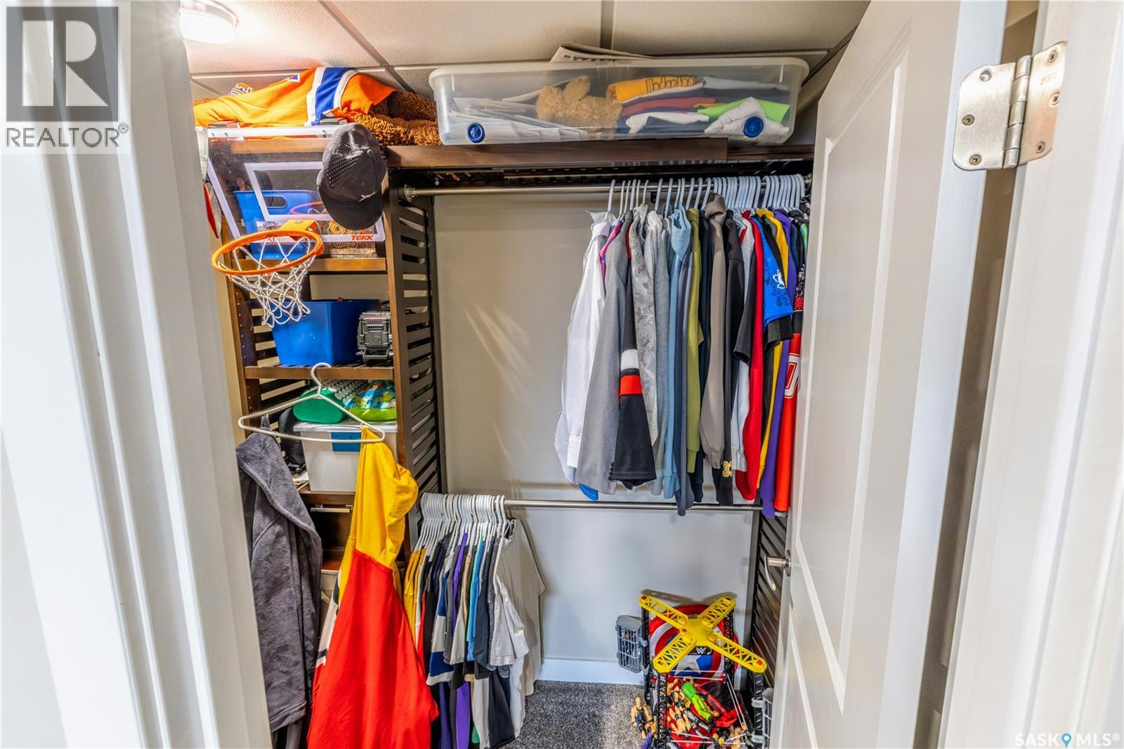 1178 Meier DRIVE - 32