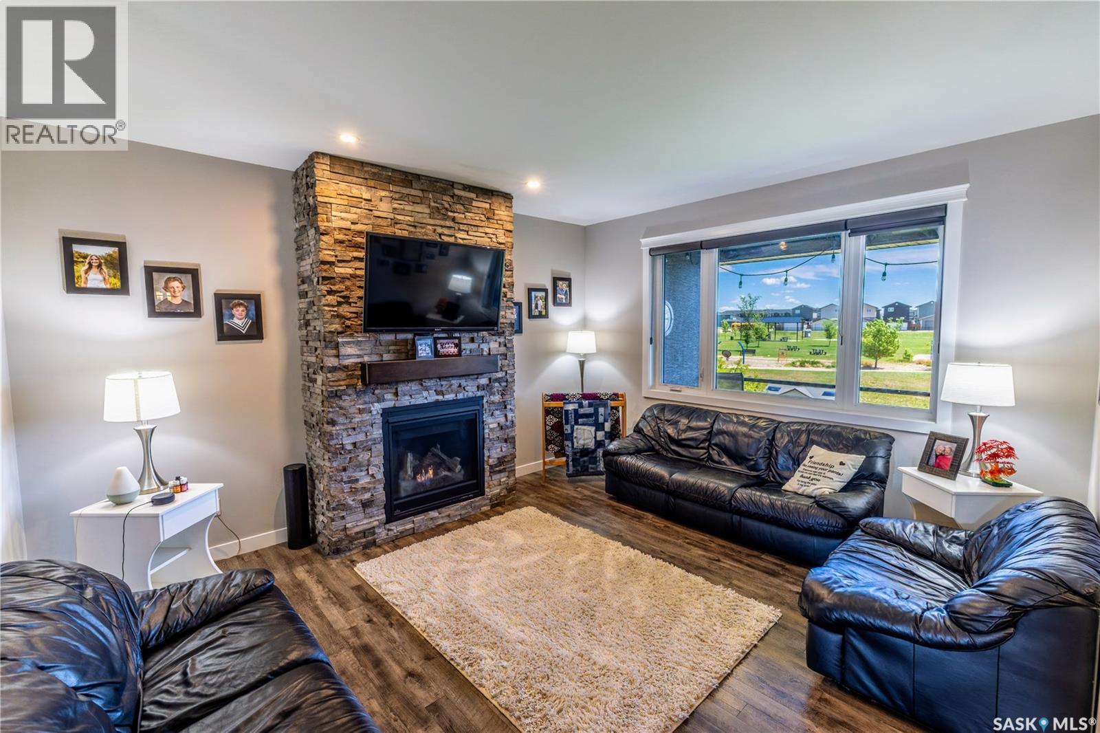 1178 Meier DRIVE - 8