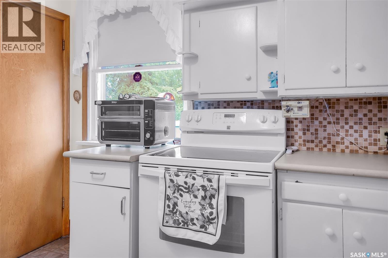 421 P AVENUE N — photo 11